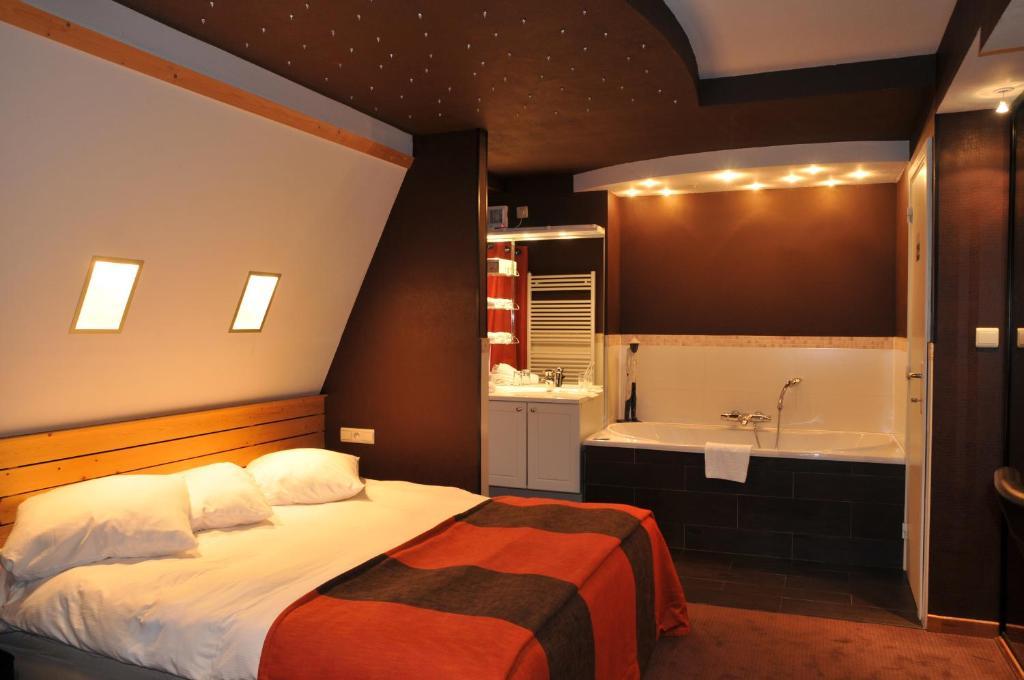 Hotel Panorama Bouillon Quarto foto